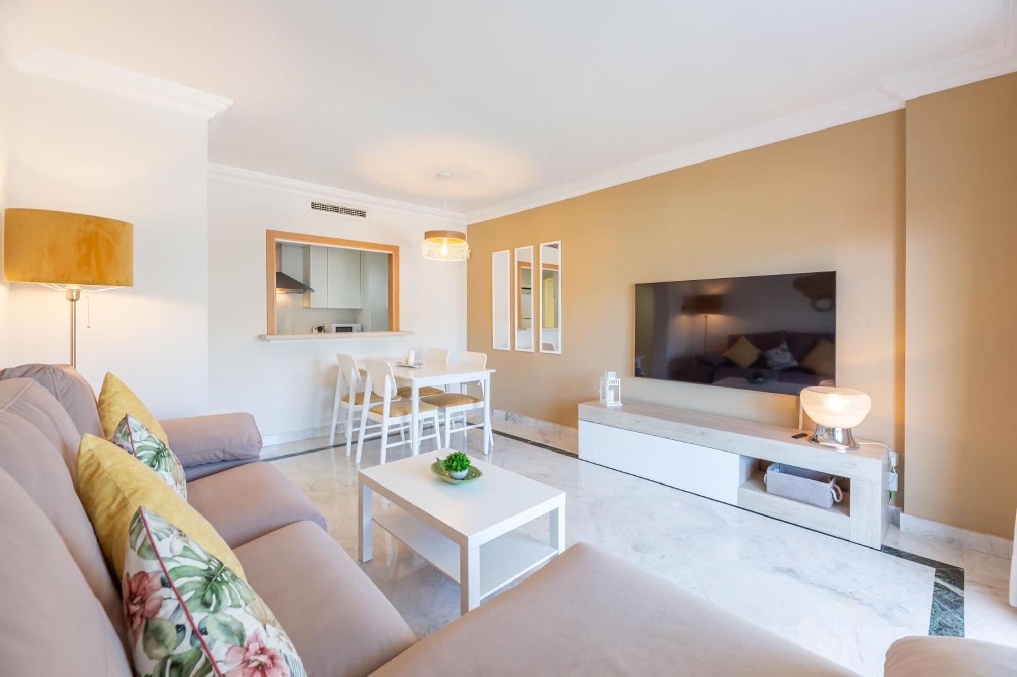 Appartement Marina Banus Ll *